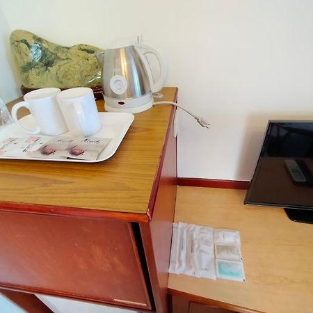 陶陶居商旅 Tautauchu Hotel Kota Hualien Bagian luar foto