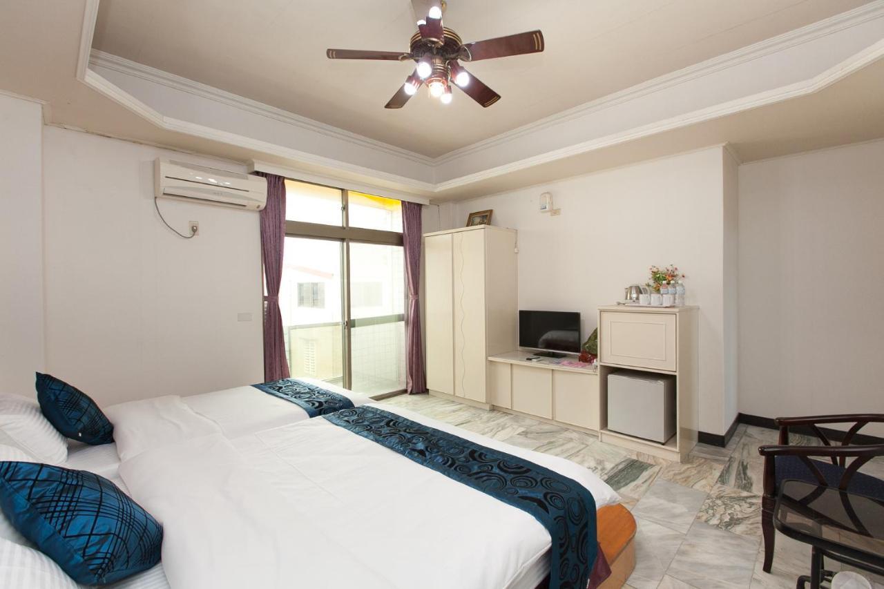 陶陶居商旅 Tautauchu Hotel Kota Hualien Bagian luar foto