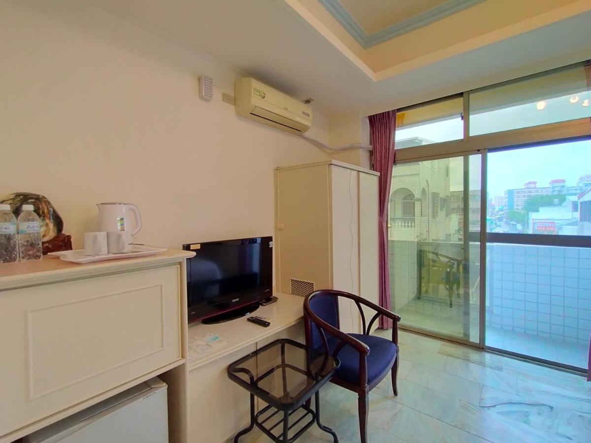 陶陶居商旅 Tautauchu Hotel Kota Hualien Bagian luar foto
