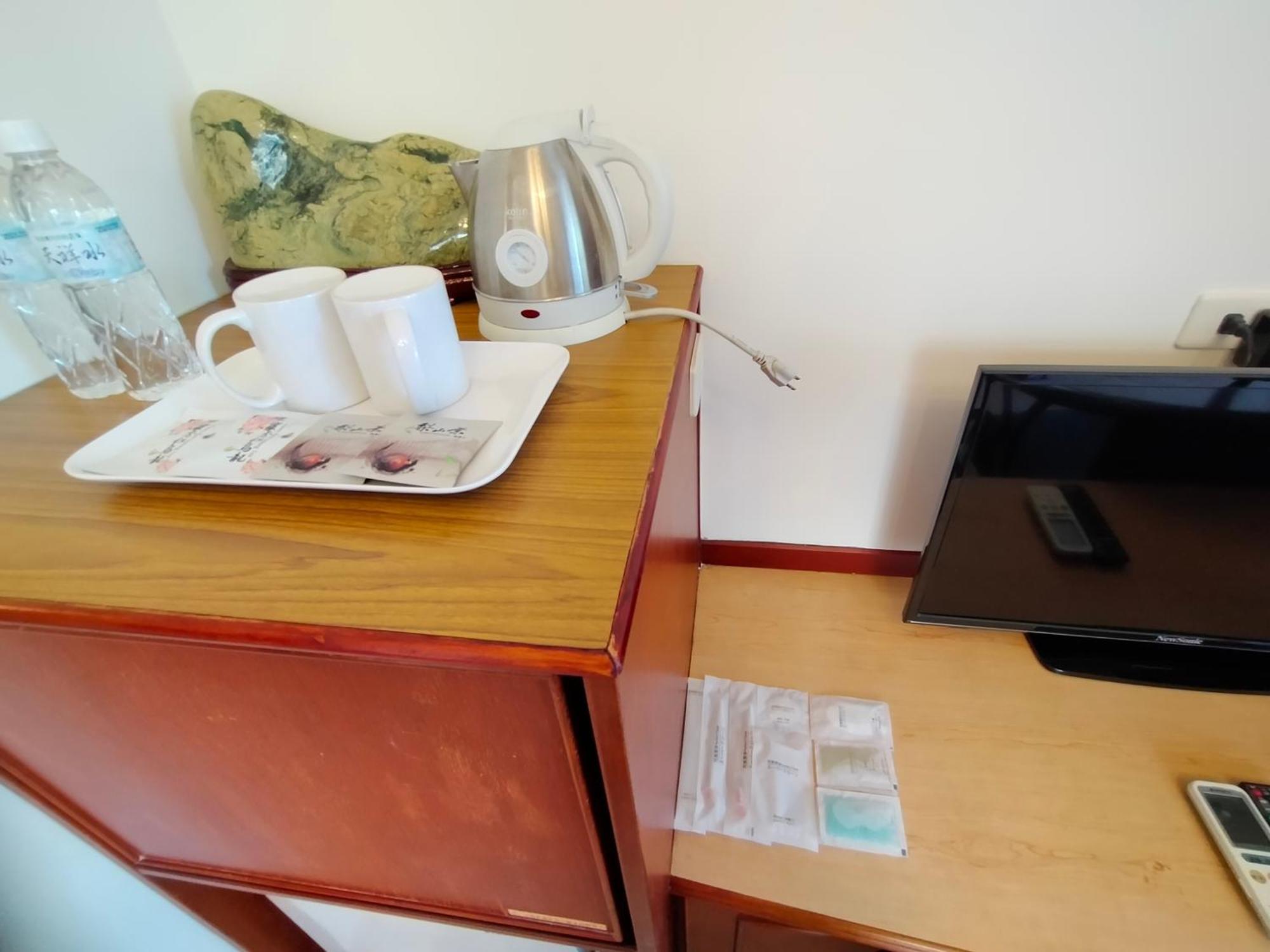 陶陶居商旅 Tautauchu Hotel Kota Hualien Bagian luar foto