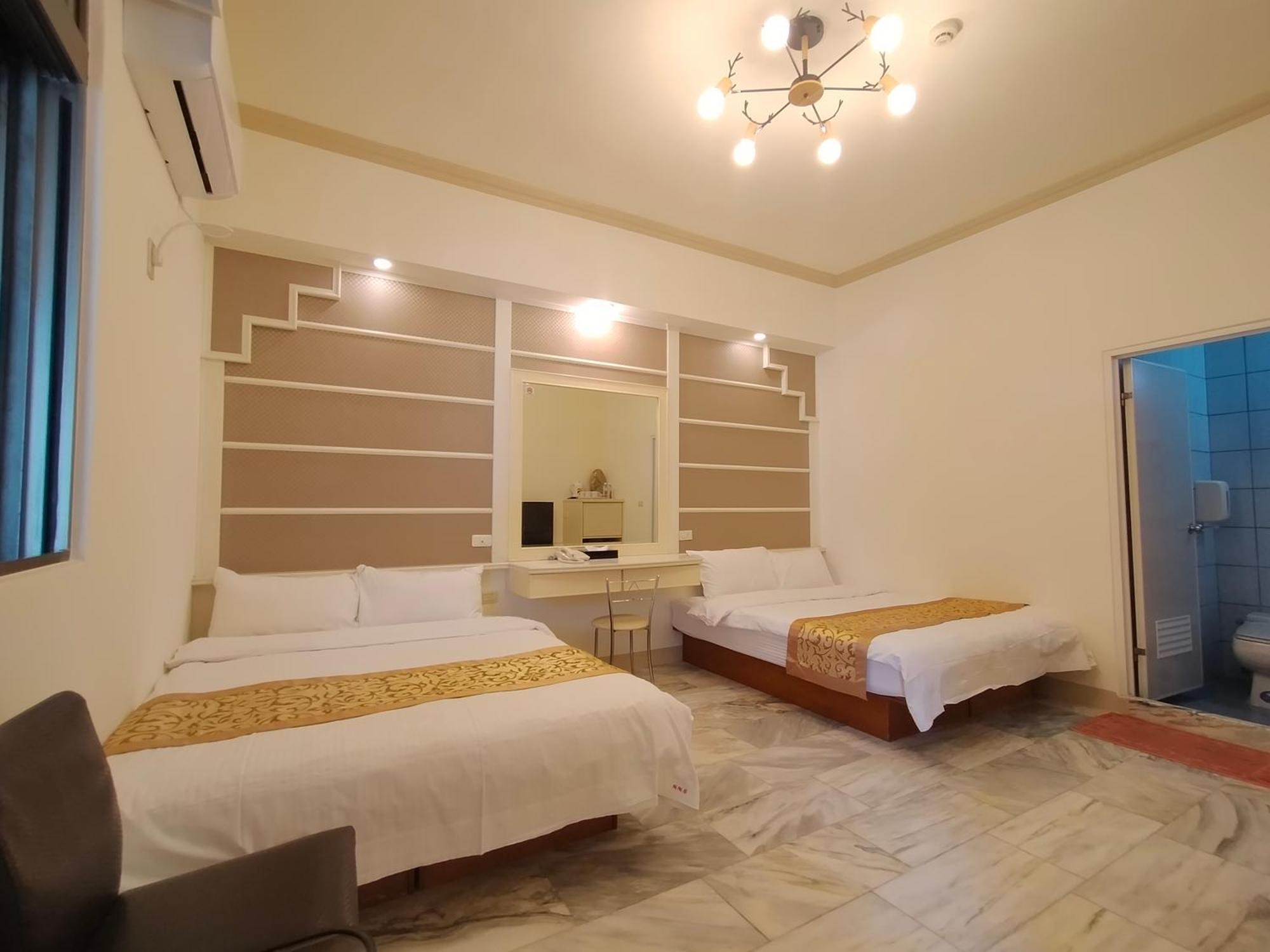 陶陶居商旅 Tautauchu Hotel Kota Hualien Bagian luar foto